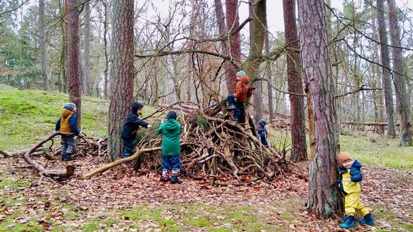 Schnupperstunde in der AMEOS Kindertagesstätte „Morgenstern“