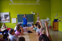 „Gesund macht Schule“ – OA Dr. Iven Orlamünde als Patenarzt im Einsatz