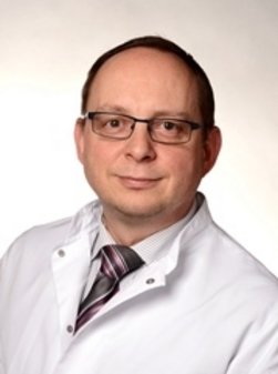 Entstehung von Tumorerkrankungen - Interview mit Chefarzt Steffen Lange