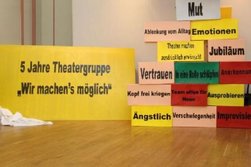 Wiedersehen mit alten Bekannten -  Theatergruppe des AMEOS Klinikums für Forensische Psychiatrie und Psychotherapie Osnabrück lud zur Jubiläumsvorstellung ein